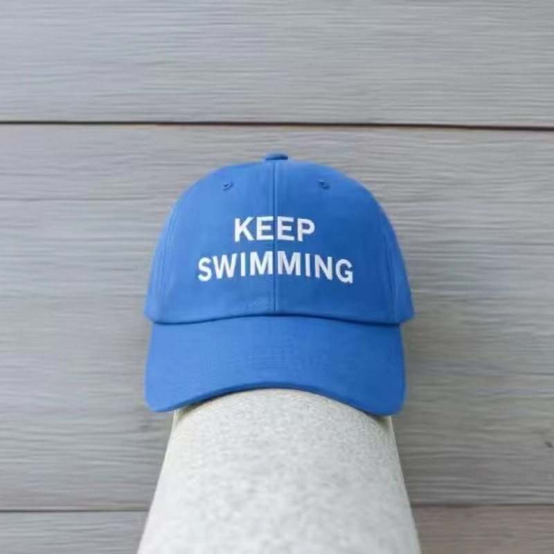 Women'S Fashion Hats - 2026年トレンドの「Keep Swimming」新文字刺繍入り野球帽、男女兼用、おしゃれな日よけソフトトップハット、ダックビルキャップ