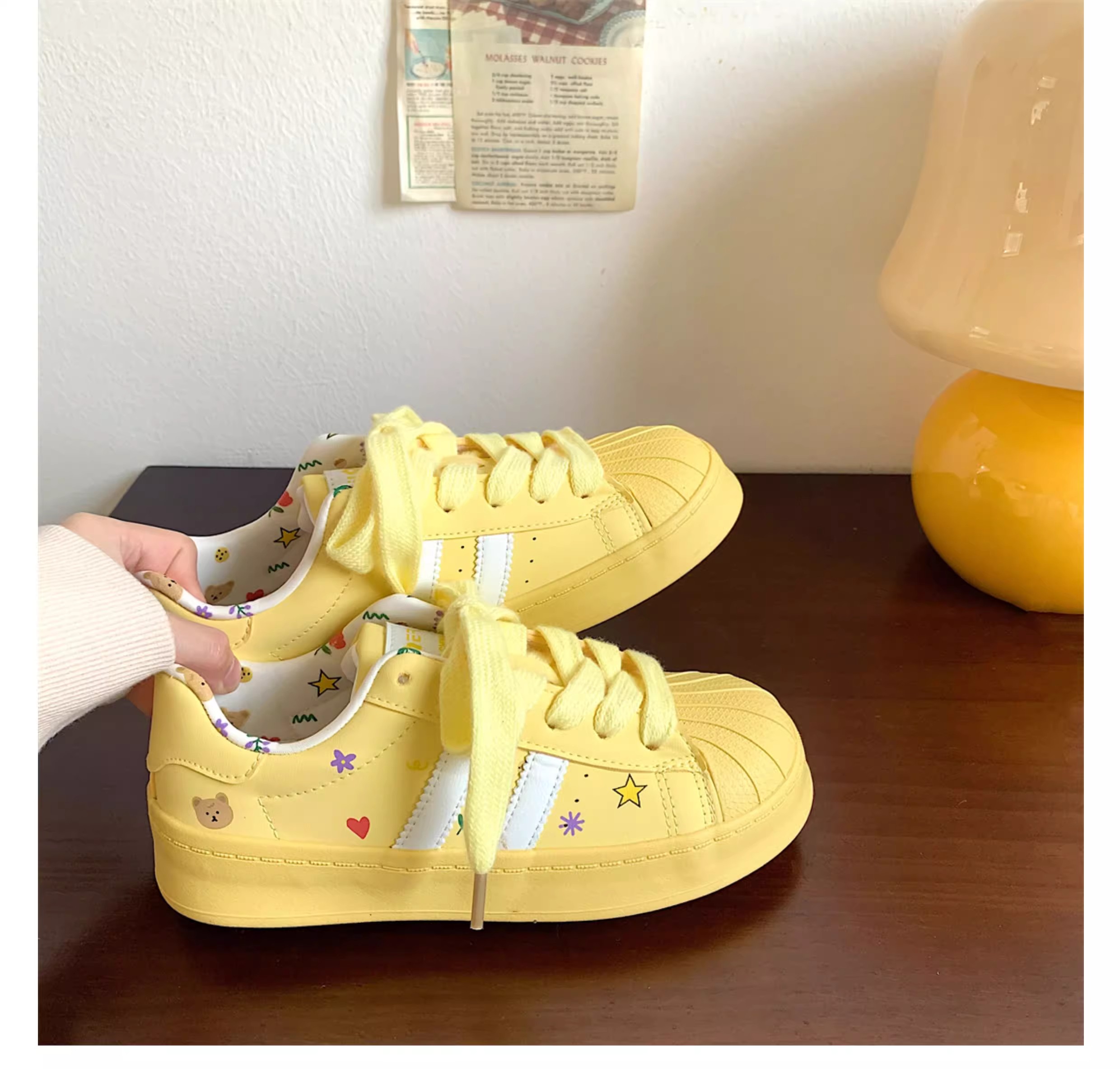 2025年秋ファッション新作、厚底イエローフラットシューズ、 - Women'S Yellow Fashion Sneakers のレビューと価格