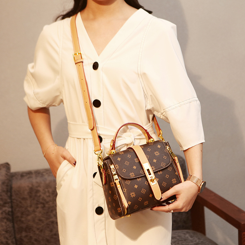高級ファッションアイコンデザイナーおむつバッグ女性用ファッシ - Women Fashion Icon のレビューと価格