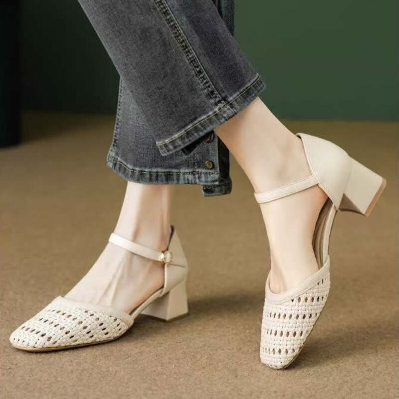 女性用ファッション織り込み中空チャンキーヒールサンダル、快適 - Women'S Fashion Brand Shoes のレビューと価格