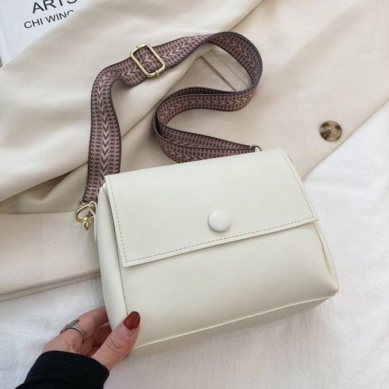 象徴的なデザイナーおむつバッグ女性用レザークロスボディバッグ - Women Fashion Icon のレビューと価格