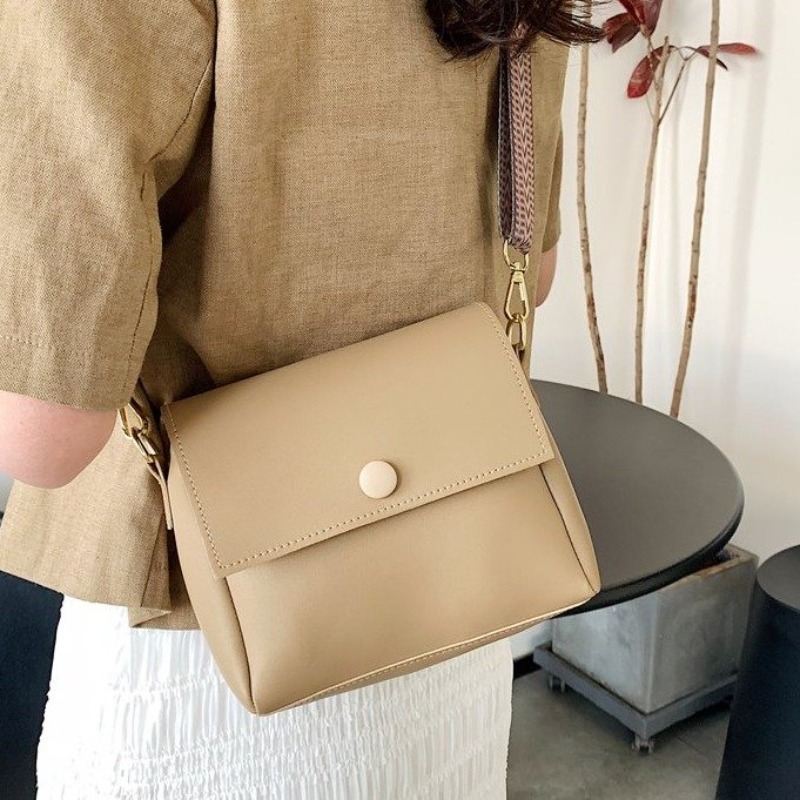 象徴的なデザイナーおむつバッグ女性用レザークロスボディバッグ - Women Fashion Icon のレビューと価格